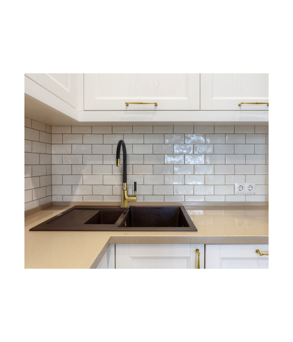 Küchenarmatur GLAMOUR Schwarz-Gold Küchenmischer mit flexiblen Auslauf